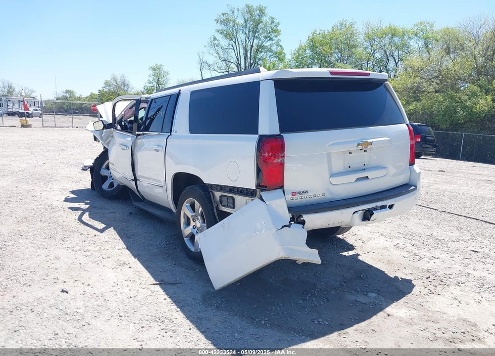 2017 CHEVROLET SUBURBAN LT VIN: 1GNSCHKC0HR252447