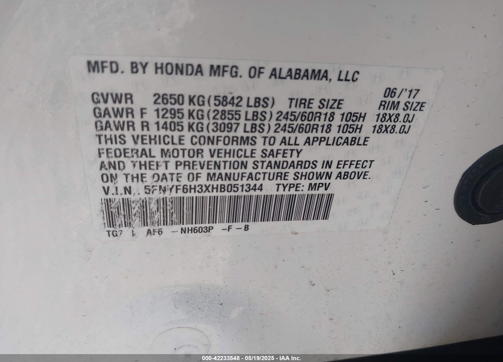 2017 HONDA PILOT VIN: 5FNYF6H3XHB051344