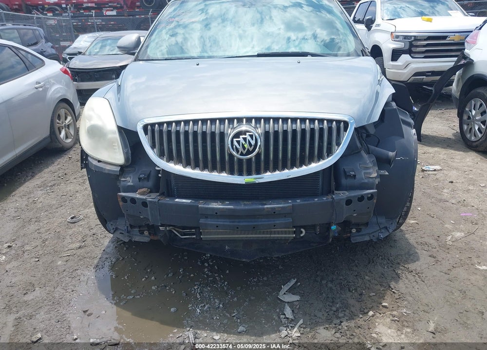 2008 BUICK ENCLAVE VIN: 5GAER237X8J209611
