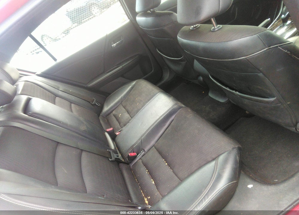 2016 HONDA ACCORD VIN: 1HGCR2F50GA127502