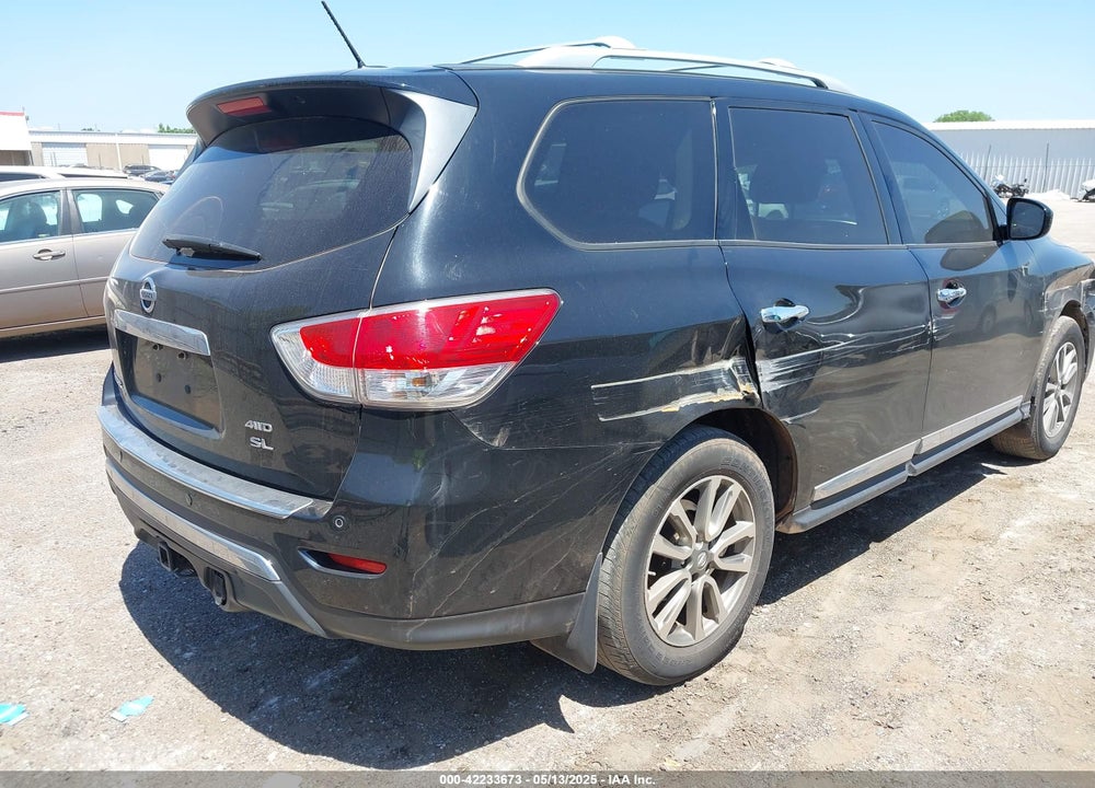 2014 NISSAN PATHFINDER VIN: 5N1AR2MMXEC684429