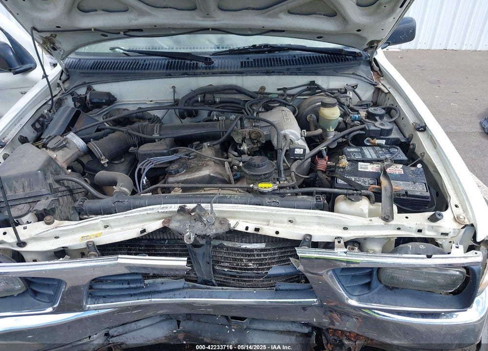 1997 TOYOTA TACOMA VIN: 4TAWM72N4VZ319321
