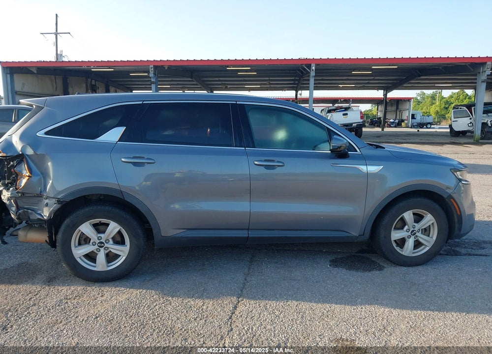 2021 KIA SORENTO VIN: 5XYRG4LC3MG032683