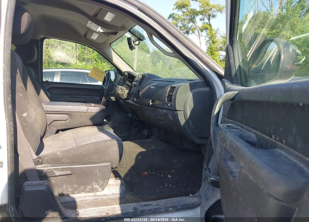 2010 CHEVROLET SILVERADO 1500 VIN: 1GCSKSE38AZ252481