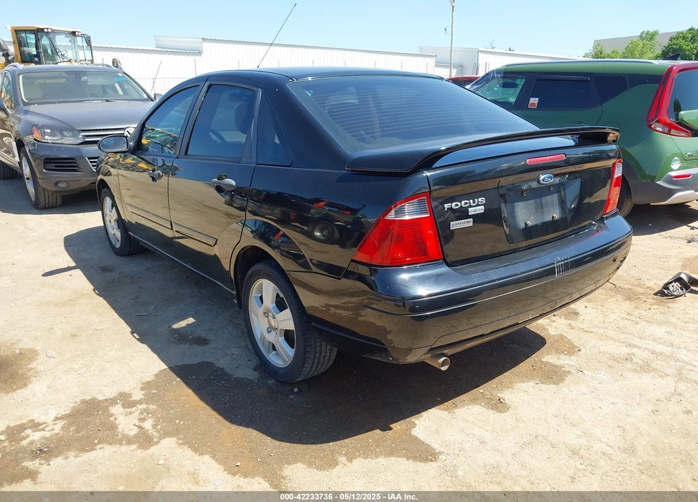 2007 FORD FOCUS S/SE/SES VIN: 1FAFP34N97W194747