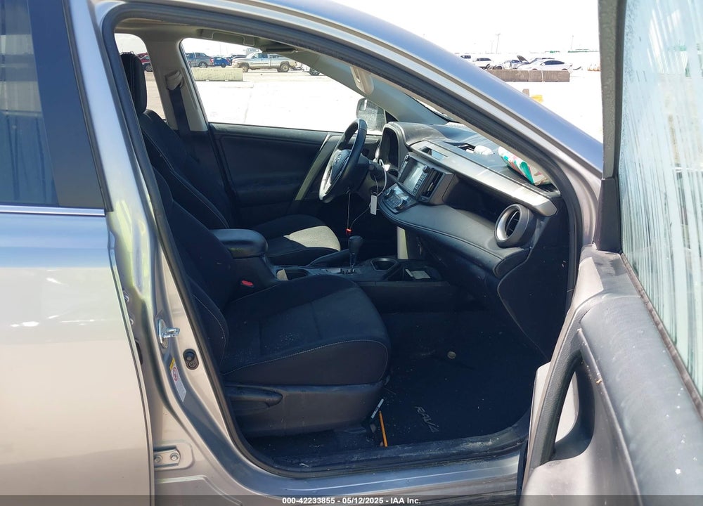 2016 TOYOTA RAV4 VIN: 2T3RFREV7GW420732