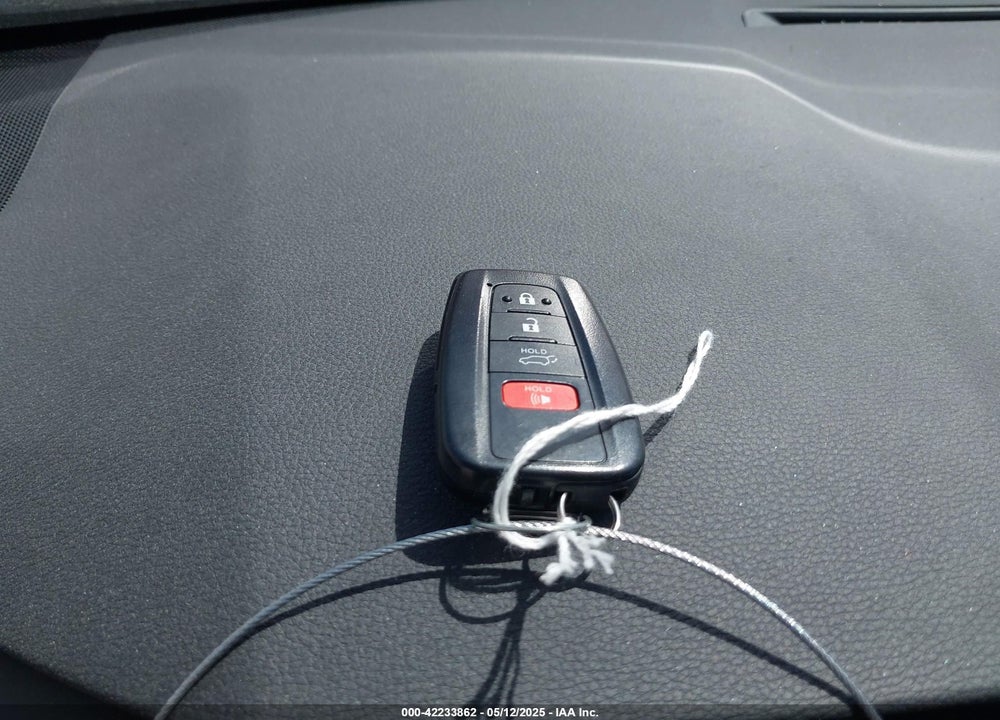 2019 TOYOTA RAV4 VIN: 2T3A1RFV8KW080641