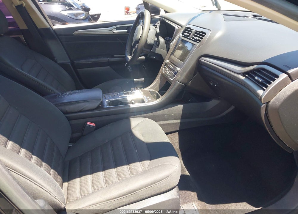 2017 FORD FUSION HYBRID SE VIN: 3FA6P0LU5HR247617