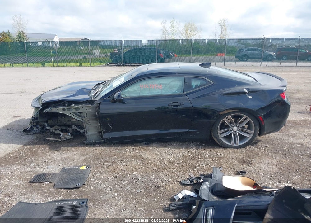 2017 CHEVROLET CAMARO VIN: 1G1FB1RS0H0200251