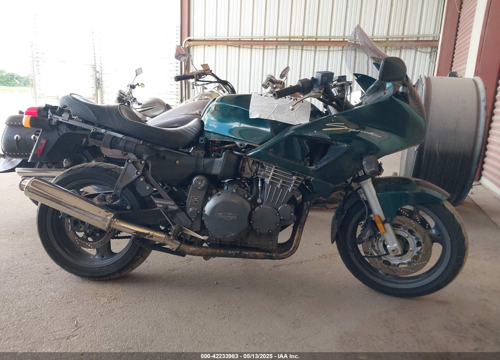 1996 TRIUMPH MOTORCYCLE SPRINT VIN: SMT380DF1TJ029530