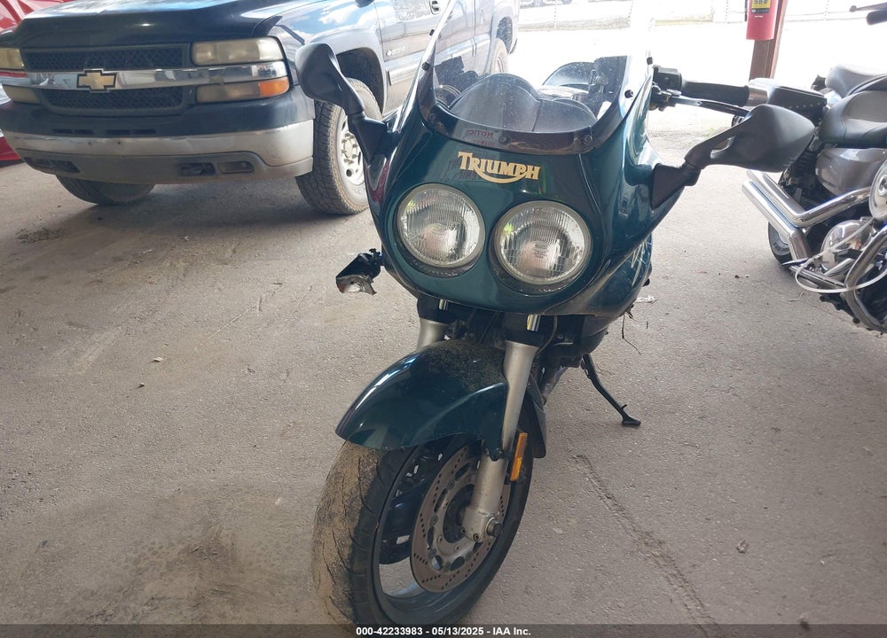 1996 TRIUMPH MOTORCYCLE SPRINT VIN: SMT380DF1TJ029530