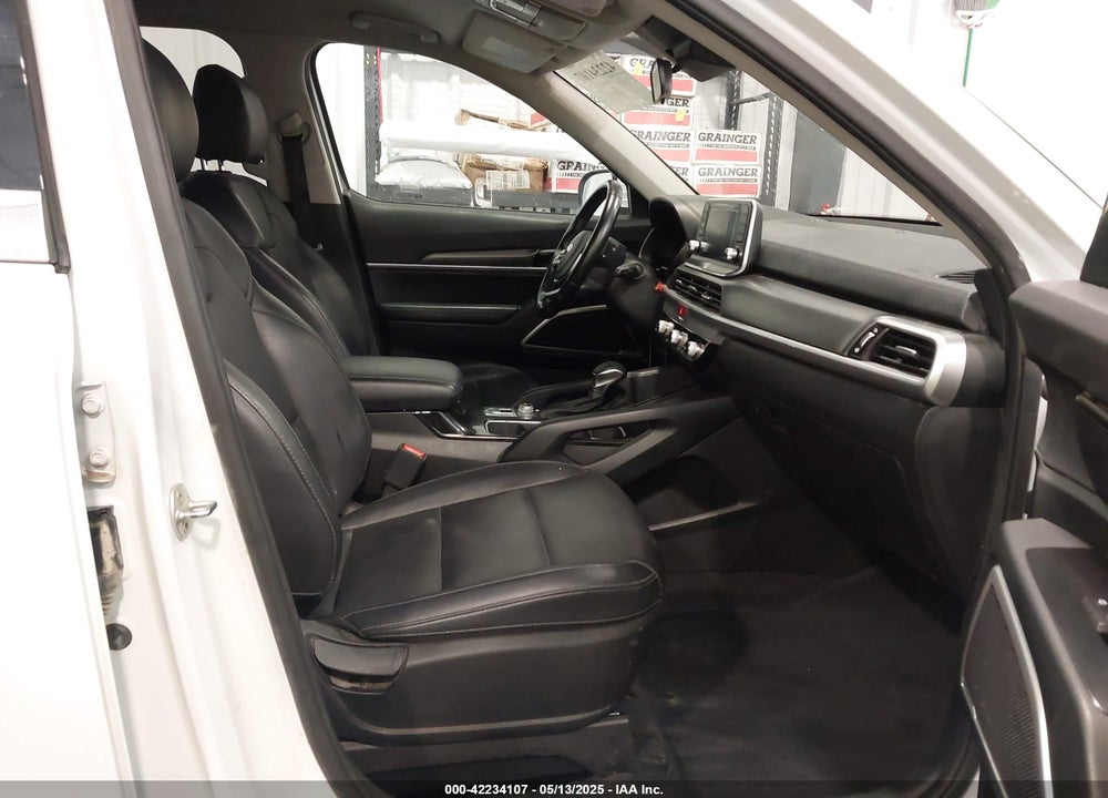 2020 KIA TELLURIDE LX VIN: 5XYP2DHC1LG052749