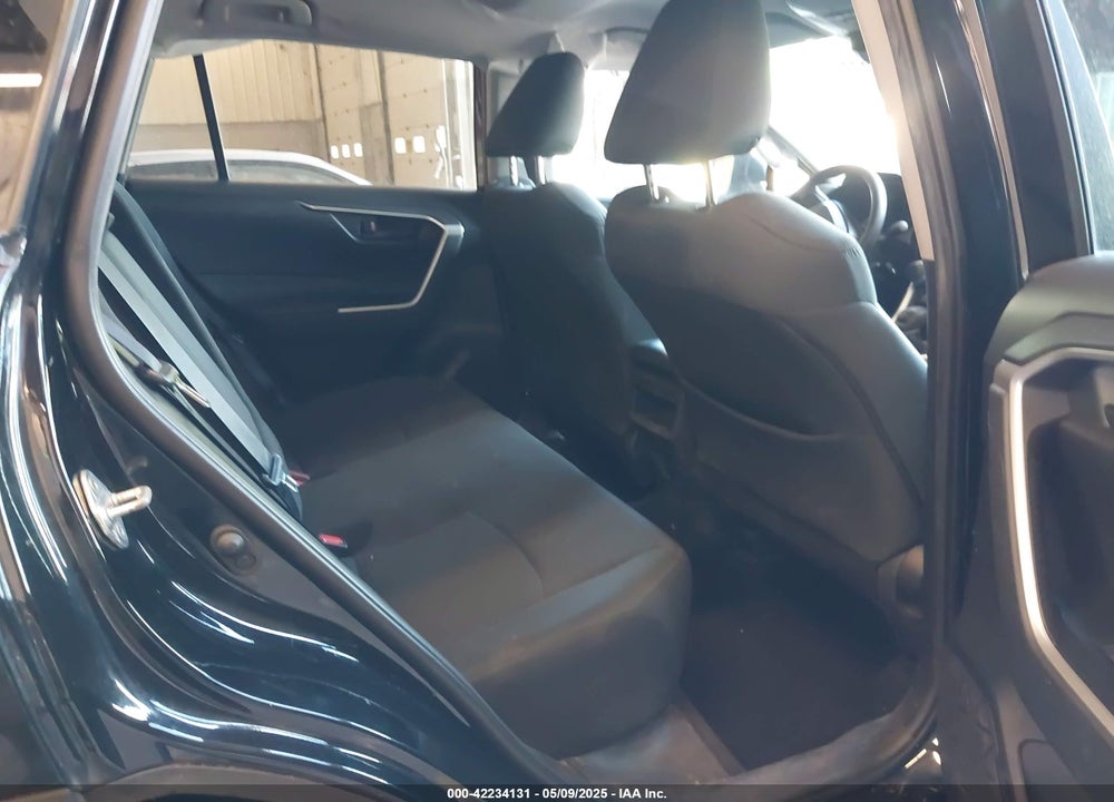 2019 TOYOTA RAV4 LE VIN: 2T3F1RFV0KW056873