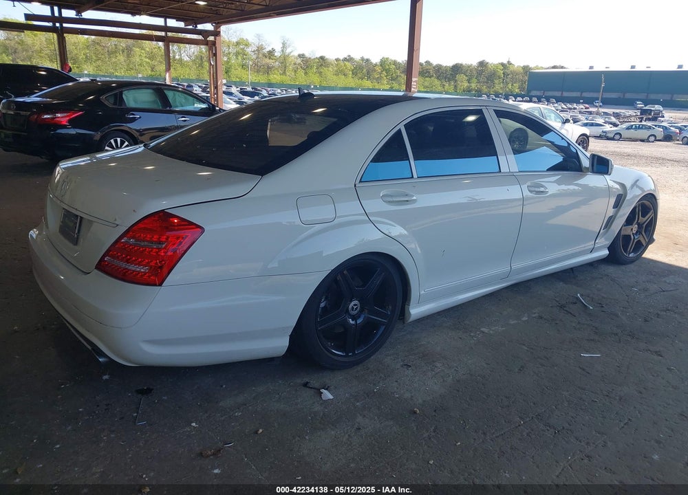 2008 MERCEDES-BENZ S 550 4MATIC VIN: WDDNG86X88A230546