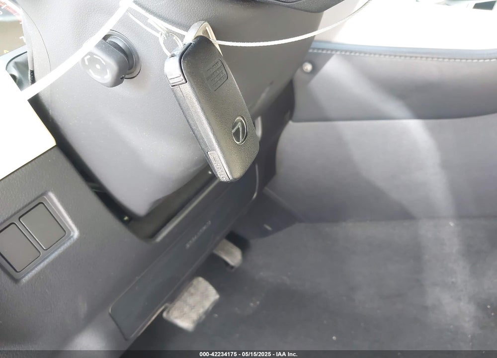 2015 LEXUS NX 200T VIN: JTJYARBZ9F2002355