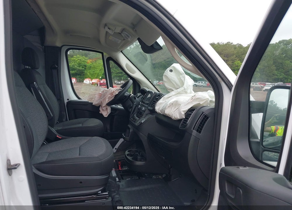2023 RAM PROMASTER 2500 VIN: 3C6LRVDG1PE564241