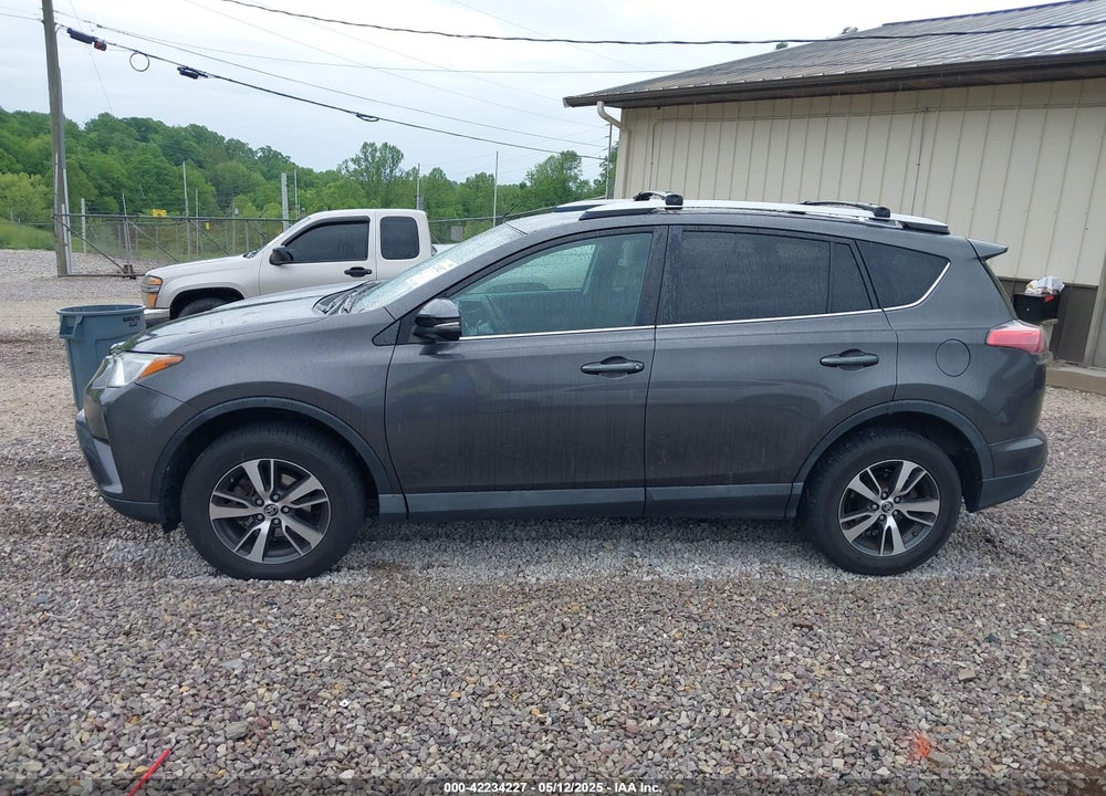2016 TOYOTA RAV4 VIN: 2T3RFREV4GW494108