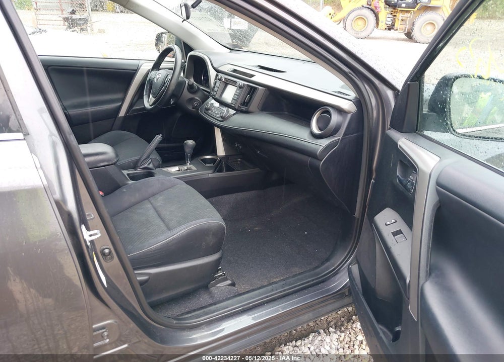 2016 TOYOTA RAV4 VIN: 2T3RFREV4GW494108