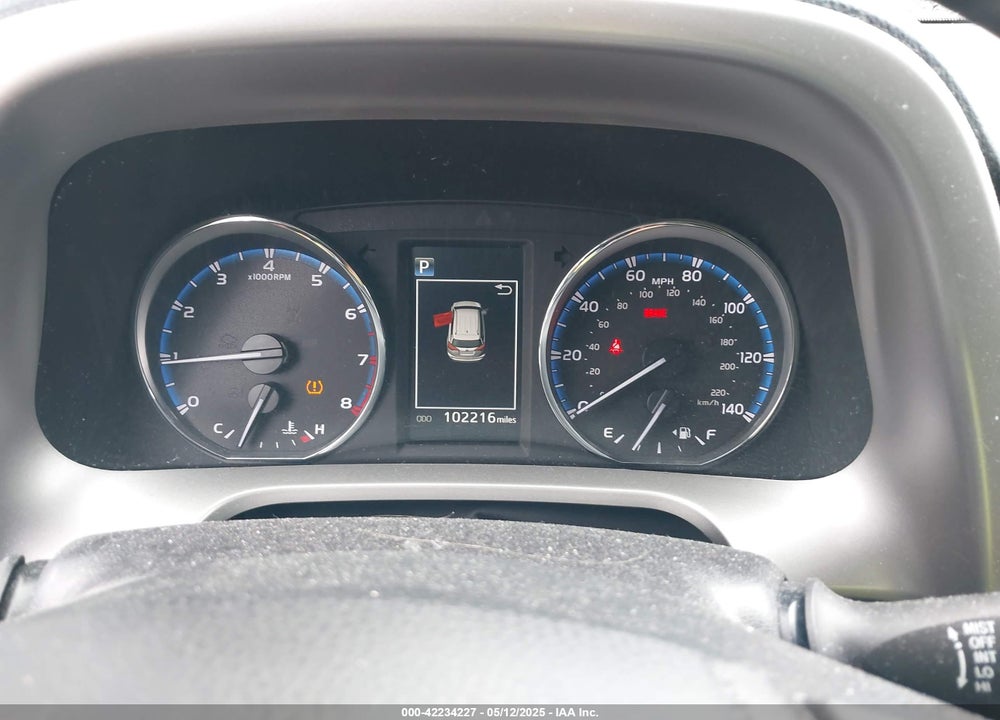 2016 TOYOTA RAV4 VIN: 2T3RFREV4GW494108