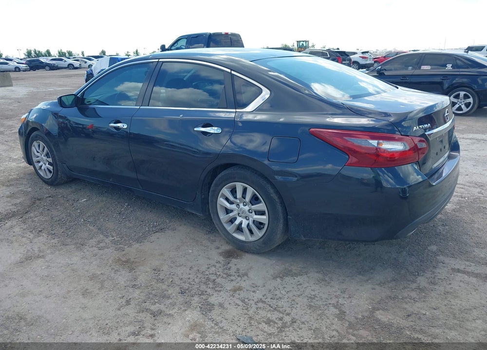 2018 NISSAN ALTIMA VIN: 1N4AL3AP0JC278931