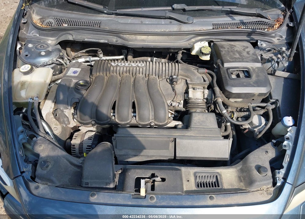 2010 VOLVO S40 2.4I VIN: YV1390MS9A2490226