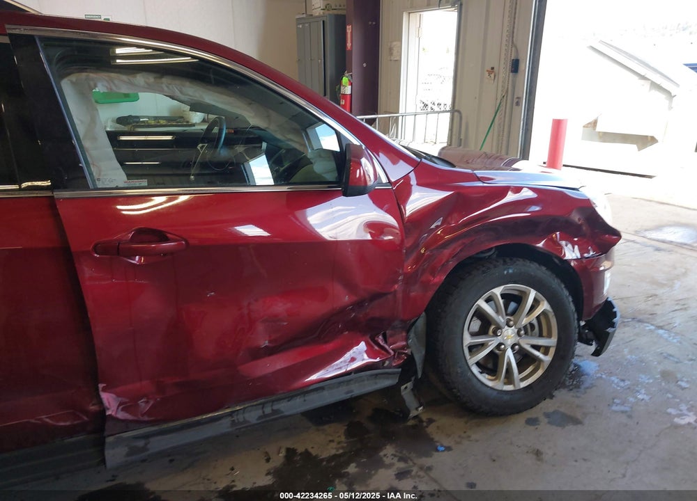 2017 CHEVROLET EQUINOX VIN: 2GNFLFEK7H6143830