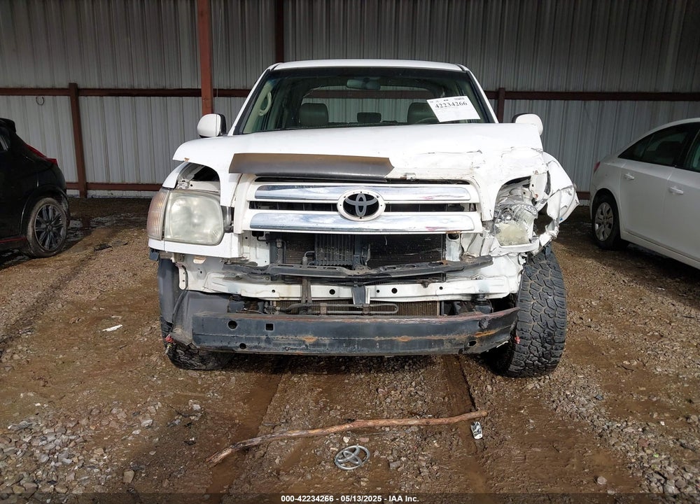 2005 TOYOTA TUNDRA LIMITED V8 VIN: 5TBDT48155S500035