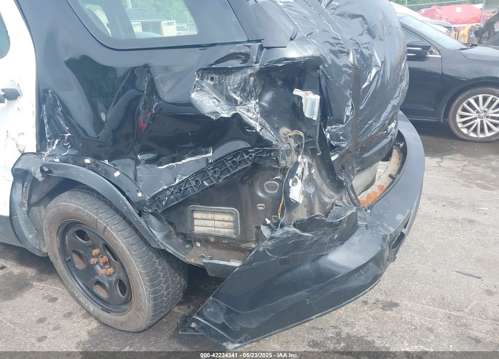 2013 FORD POLICE INTERCEPTOR VIN: 1FM5K8AR1DGC40288