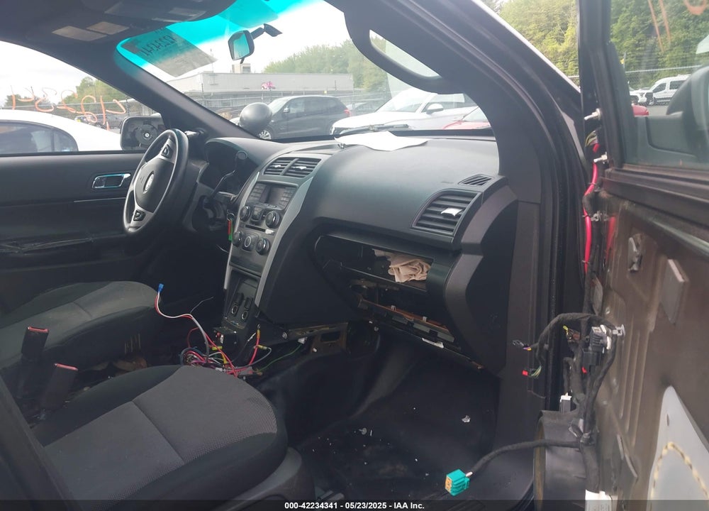 2013 FORD POLICE INTERCEPTOR VIN: 1FM5K8AR1DGC40288