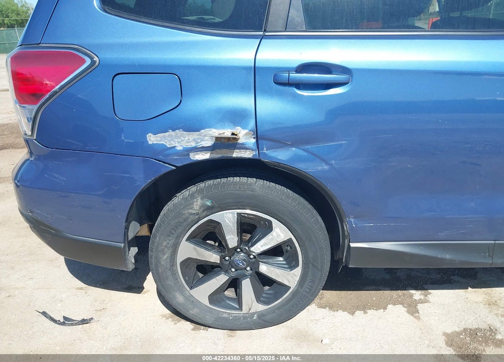 2017 SUBARU FORESTER VIN: JF2SJAEC7HH487694