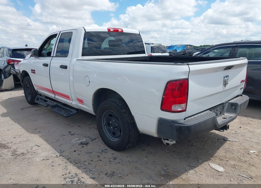 2013 RAM 1500 VIN: 1C6RR7FP4DS672929