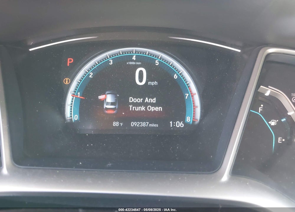 2016 HONDA CIVIC VIN: 19XFC2F76GE247123
