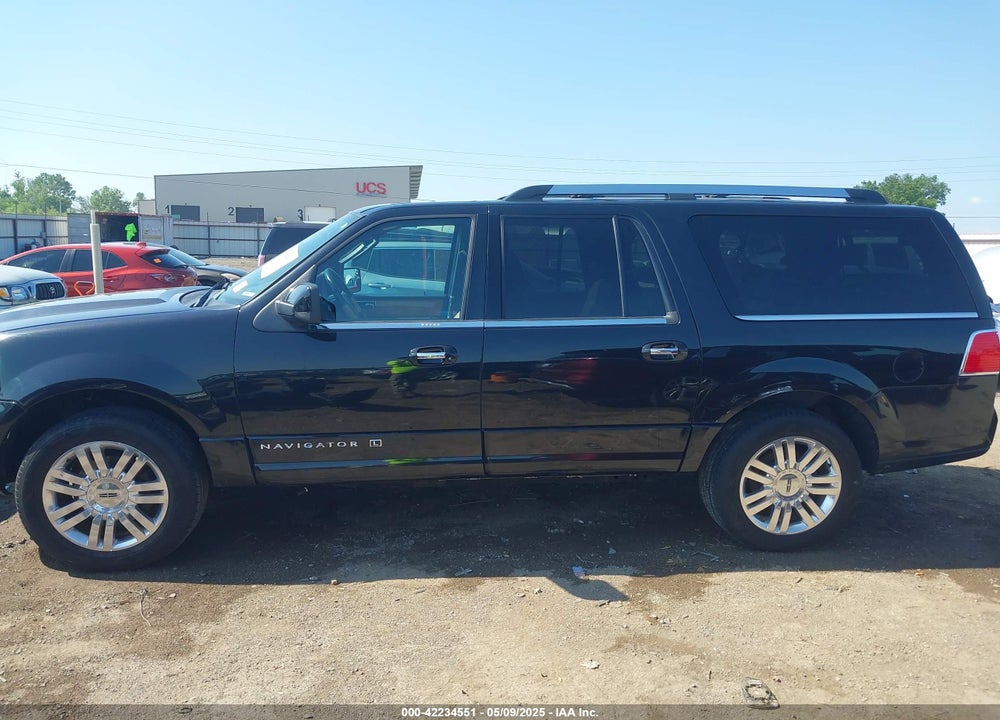 2013 LINCOLN NAVIGATOR L VIN: 5LMJJ3J54DEL08819