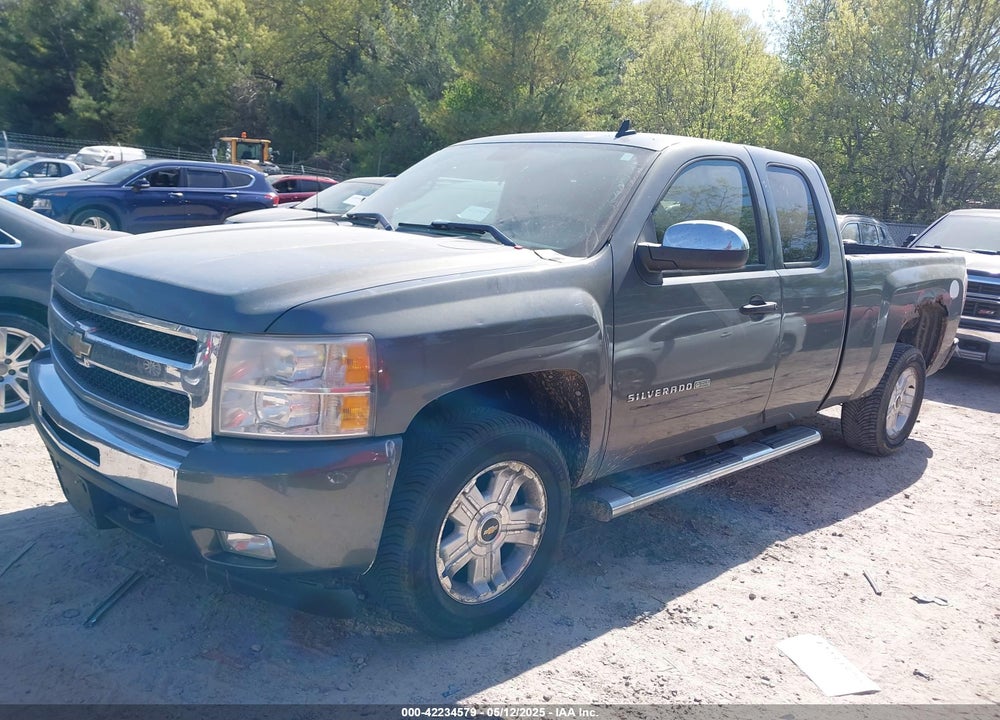 2011 CHEVROLET SILVERADO 1500 VIN: 1GCRKSE36BZ215784