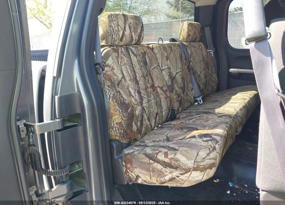 2011 CHEVROLET SILVERADO 1500 VIN: 1GCRKSE36BZ215784