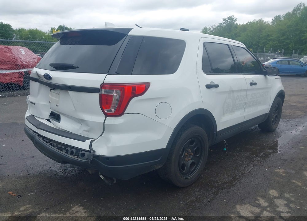 2016 FORD POLICE INTERCEPTOR VIN: 1FM5K8AR4GGC73421