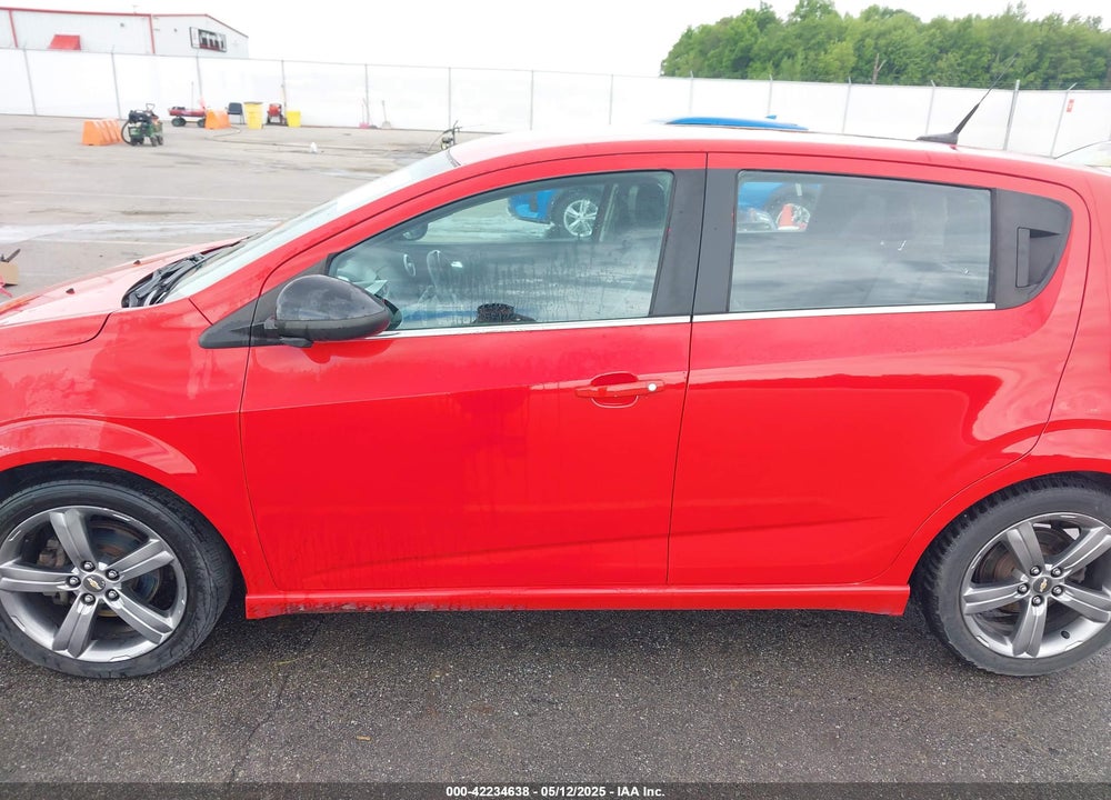2013 CHEVROLET SONIC VIN: 1G1JH6SB5D4158355
