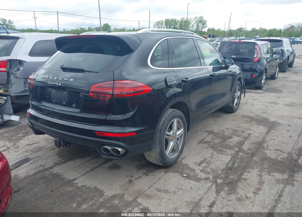 2016 PORSCHE CAYENNE VIN: WP1AB2A23GLA95509
