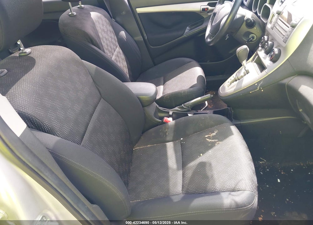 2010 PONTIAC VIBE VIN: 5Y2SP6E87AZ400740