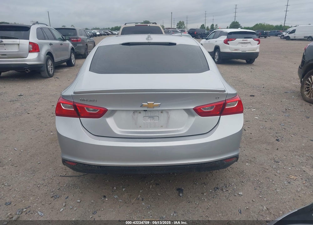 2018 CHEVROLET MALIBU LT VIN: 1G1ZD5ST2JF218688
