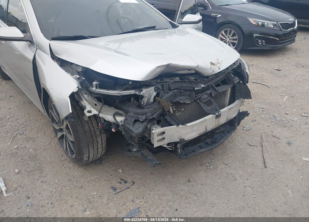 2018 CHEVROLET MALIBU LT VIN: 1G1ZD5ST2JF218688