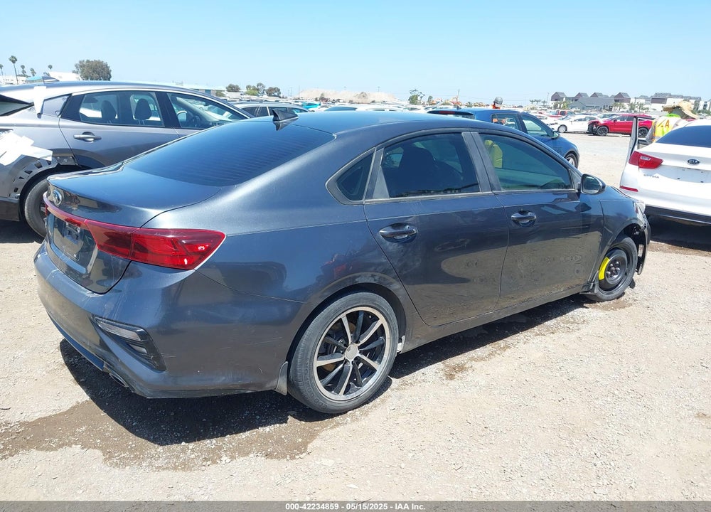 2020 KIA FORTE VIN: 3KPF24ADXLE202725
