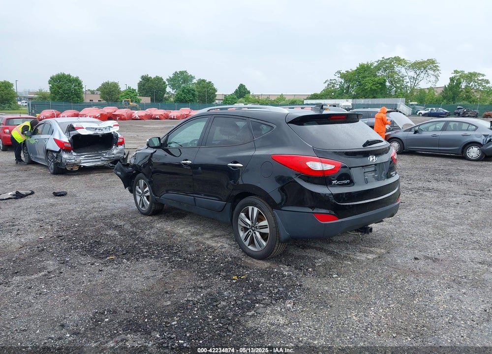 2014 HYUNDAI TUCSON VIN: KM8JUCAG2EU846700