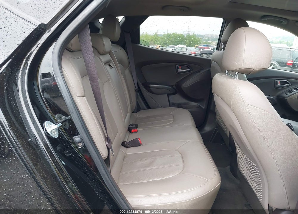 2014 HYUNDAI TUCSON VIN: KM8JUCAG2EU846700