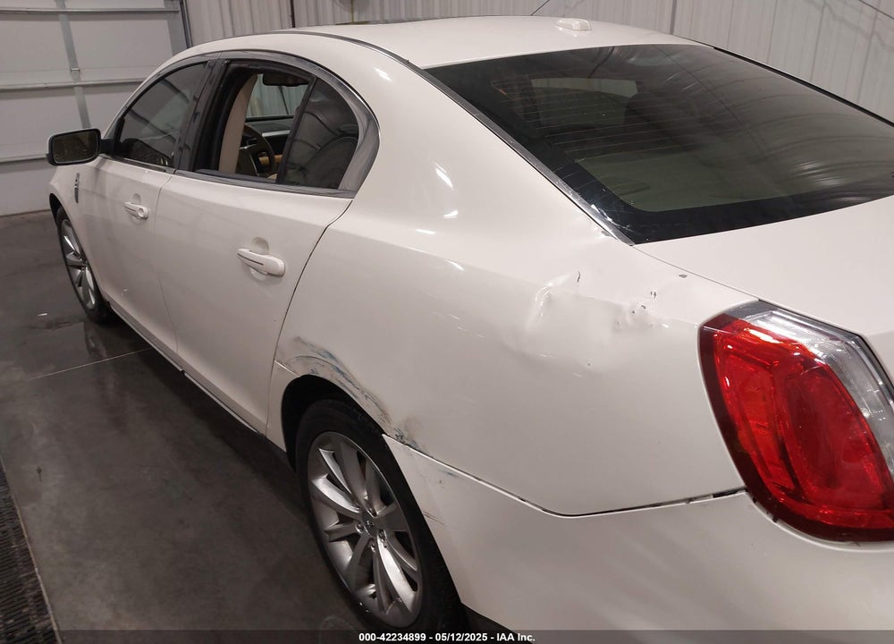 2009 LINCOLN MKS VIN: 1LNHM94R09G607455