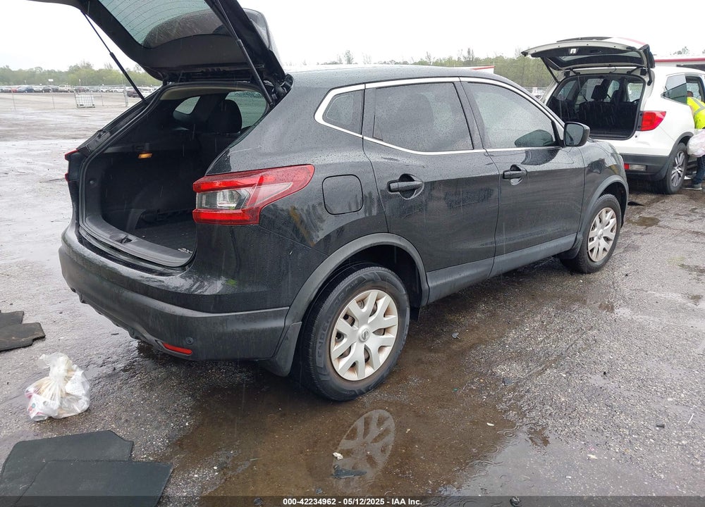 2020 NISSAN ROGUE SPORT S FWD XTRONIC CVT VIN: JN1BJ1CV8LW548013