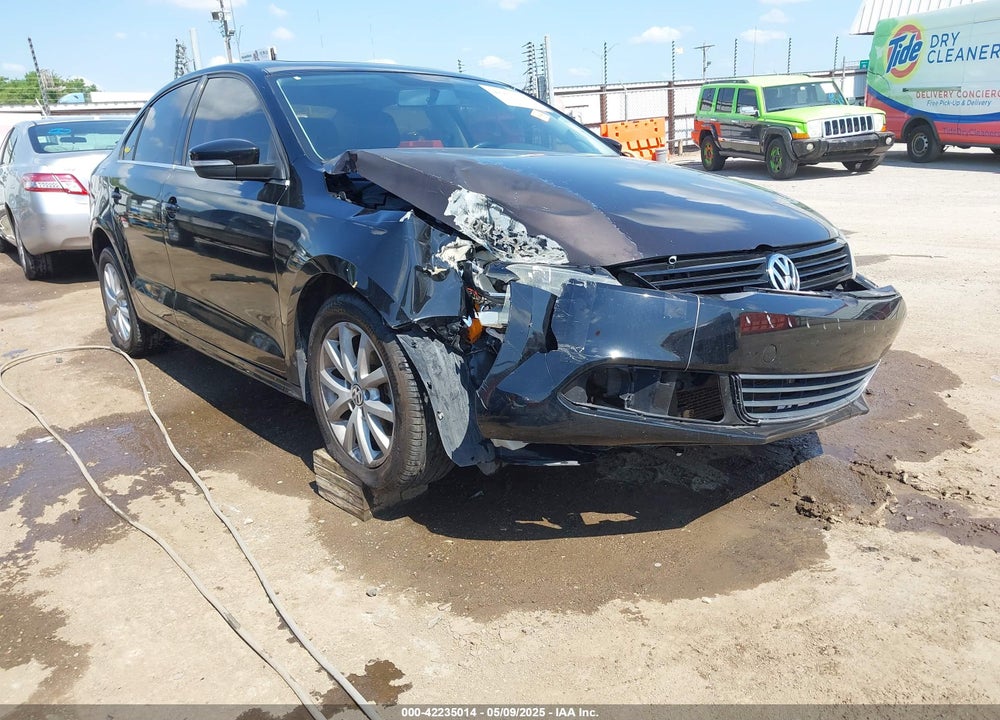 2013 VOLKSWAGEN JETTA 2.5L SE VIN: 3VWDP7AJ3DM438668