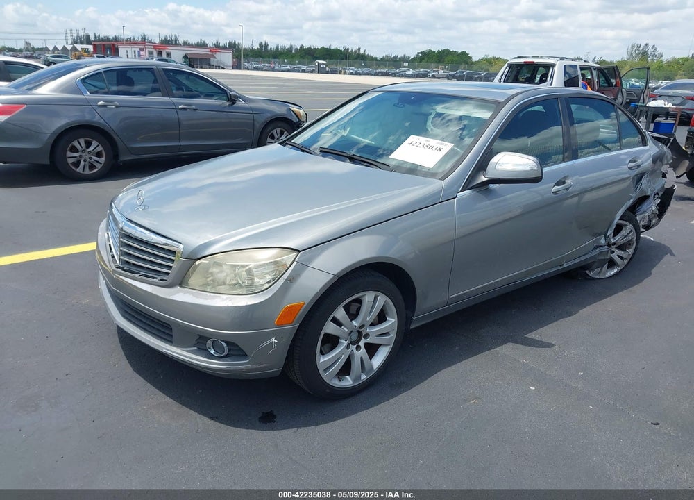 2008 MERCEDES-BENZ C 300 LUXURY/SPORT VIN: WDDGF54X88R015246