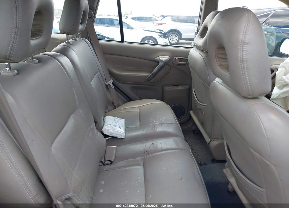 2004 TOYOTA RAV4 VIN: JTEGD20V340043209