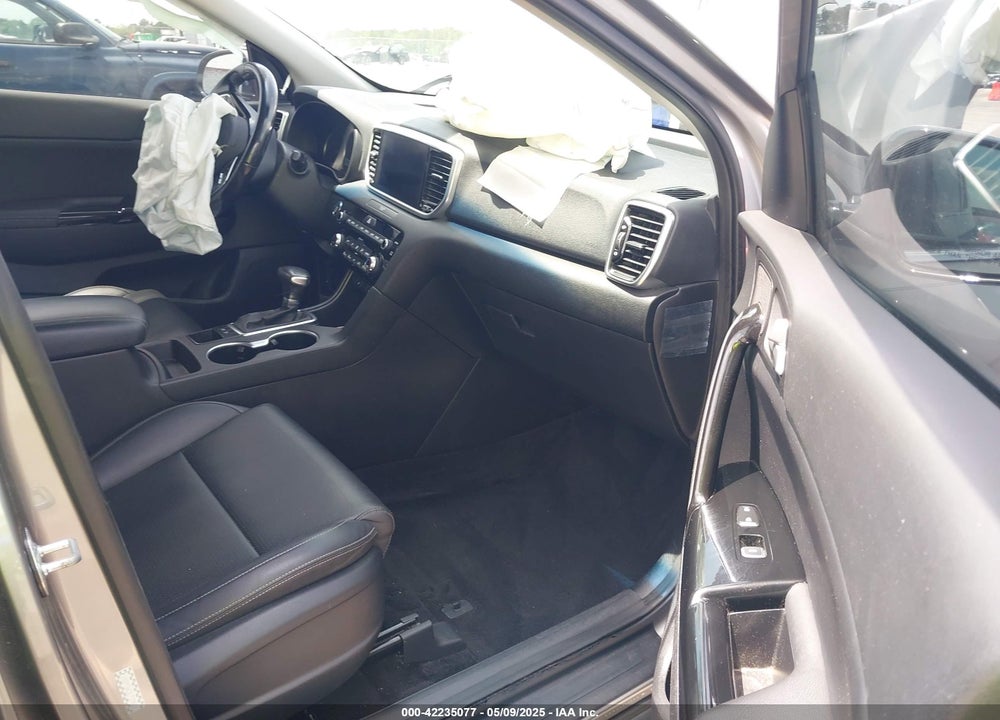 2020 KIA SPORTAGE EX VIN: KNDPN3ACXL7779610
